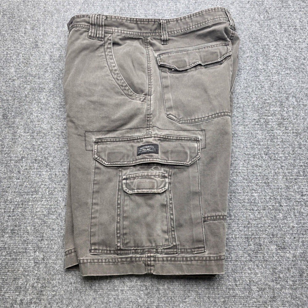 UNIONBAY Men's Cargo Shorts‎ Size 33 Gray Cotton Multi Pocket Casual Rugged Gorp - Picture 9 of 9